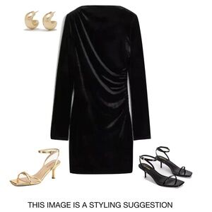 H&M Sretchy Black Velvet Women’s Dress with Ruched Detail  Size Medium